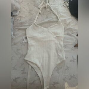Forever 21 white bodysuit. Size small.